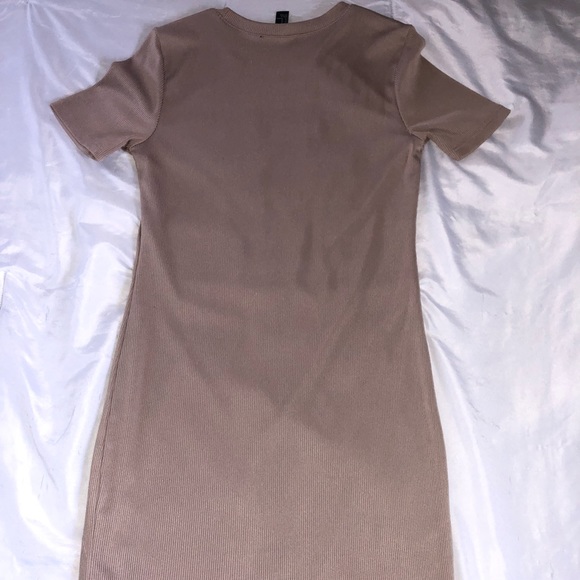 Simple nude bodycon dress! - Picture 1 of 2